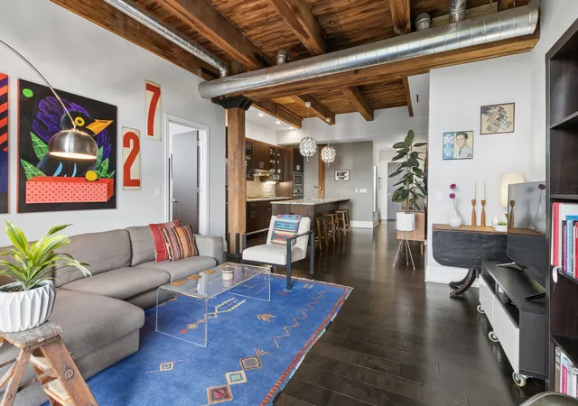 Photo 3 of Condo for sale at 1600 S Jefferson St #403, Chicago, IL 60616 | MLS# 12792199 | Listing updated on 2026-10-22