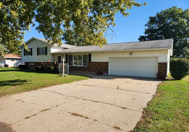 Single family home for sale at 3504 Prophet Rd, Rock Falls, IL 61071 | MLS# 12792223