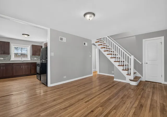 Photo 3 of Single family home for sale at 15711 Whipple Ave, Markham, IL 60428 | MLS# 12792227 | Listing updated on 2026-10-22