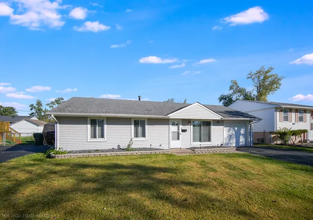 Photo 2 of Single family home for sale at 507 E Birch Dr, Glenwood, IL 60425 | MLS# 12792232 | Listing updated on 2026-10-22
