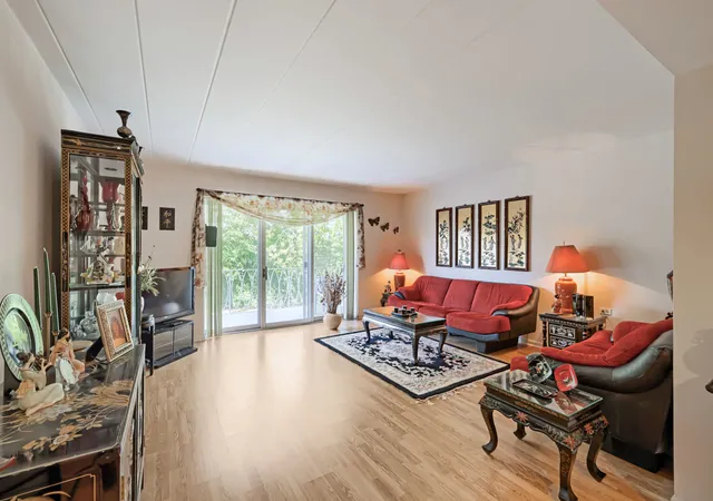 Photo 3 of Condo for sale at 200 Deborah Ln #6B, Wheeling, IL 60090 | MLS# 12792242 | Listing updated on 2026-10-28