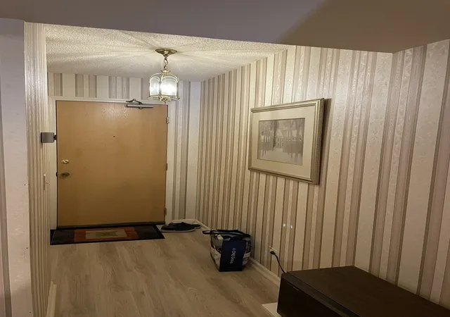 Photo 2 of Condo for sale at 235 Ridge Rd #3G, Wilmette, IL 60091 | MLS# 12792288 | Listing updated on 2026-10-28