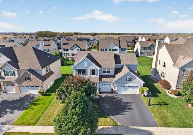 Photo 1 of Single family home for sale at 9791 Weltzien St, Huntley, IL 60142 | MLS# 12792294 | Listing updated on 2026-10-23