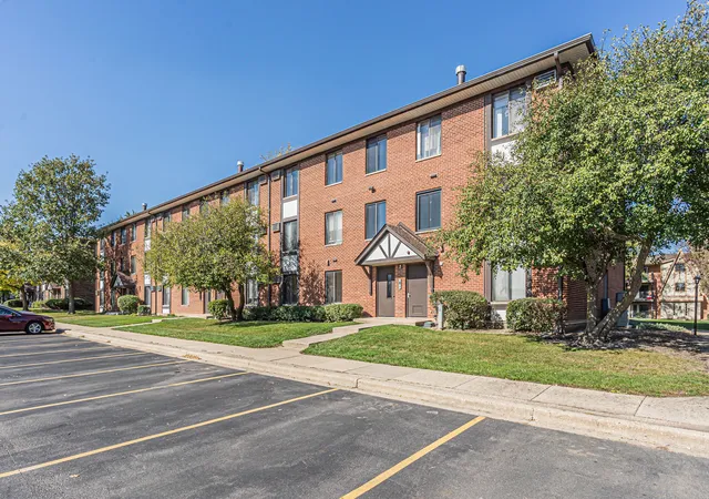 Photo 1 of Condo for sale at 7 Timber Ln #2, Vernon Hills, IL 60061 | MLS# 12792320 | Listing updated on 2026-10-23