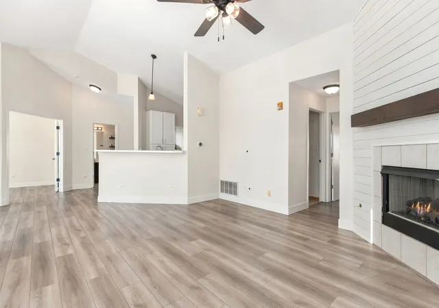 Photo 4 of Condo for sale at 2927 Rutland Cir #202, Naperville, IL 60564 | MLS# 12792348 | Listing updated on 2026-10-30