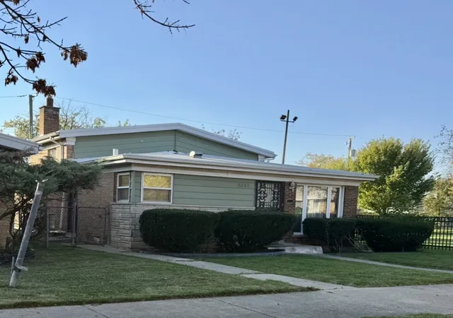 Photo 2 of Single family home for sale at (Undisclosed), Chicago, IL 60620 | MLS# 12792405 | Listing updated on 2026-10-28