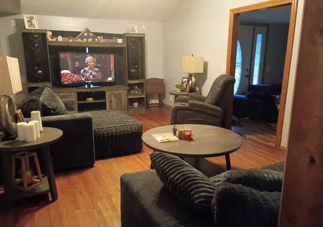 Photo 4 of Single family home for sale at 117 W Hawley St, Amboy, IL 61310 | MLS# 12792406 | Listing updated on 2026-10-29