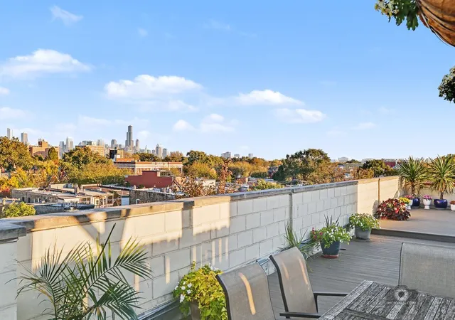 Photo 3 of Condo for sale at 1550 N Bell Ave #4A, Chicago, IL 60622 | MLS# 12792434 | Listing updated on 2026-10-23