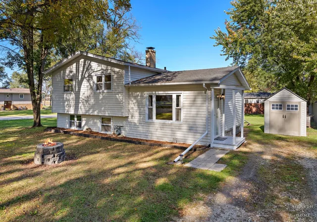 Photo 1 of Single family home for sale at 2524 Clara St, Mc Henry, IL 60050 | MLS# 12792464 | Listing updated on 2026-10-27