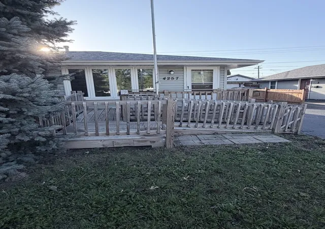 Photo 1 of Single family home for sale at 4257 Southwest Hwy, Hometown, IL 60456 | MLS# 12792478 | Listing updated on 2026-10-29