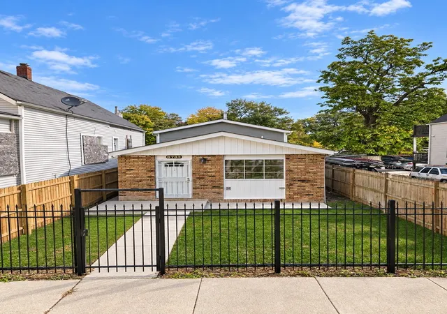 Photo 1 of Single family home for sale at 6733 S Throop St, Chicago, IL 60636 | MLS# 12792482 | Listing updated on 2026-10-23