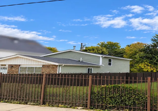 Photo 2 of Single family home for sale at 6733 S Throop St, Chicago, IL 60636 | MLS# 12792482 | Listing updated on 2026-10-23