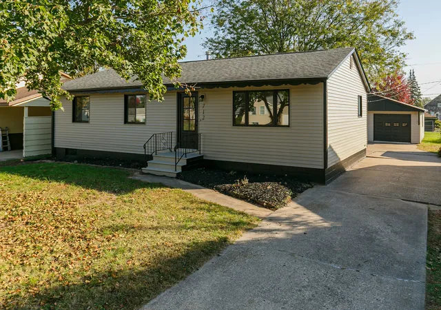 Photo 1 of Single family home for sale at 712 3rd Street, Colona, IL 61241 | MLS# 12792486 | Listing updated on 2026-10-29
