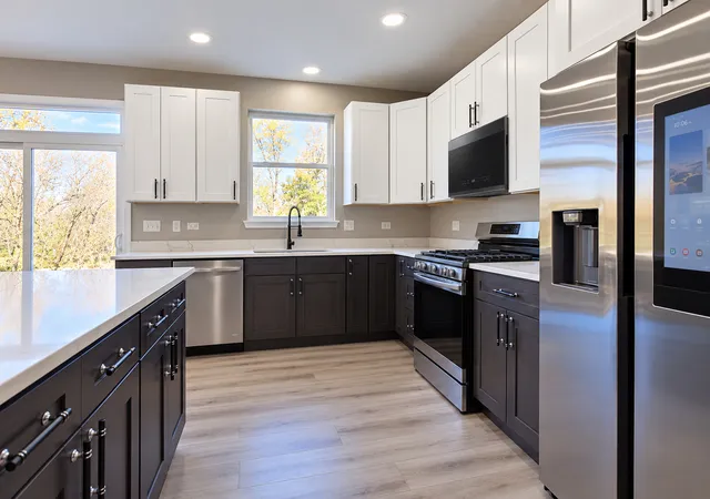 Photo 3 of Single family home for sale at 1081 N Cornerstone Dr, Volo, IL 60020 | MLS# 12792505 | Listing updated on 2026-10-29