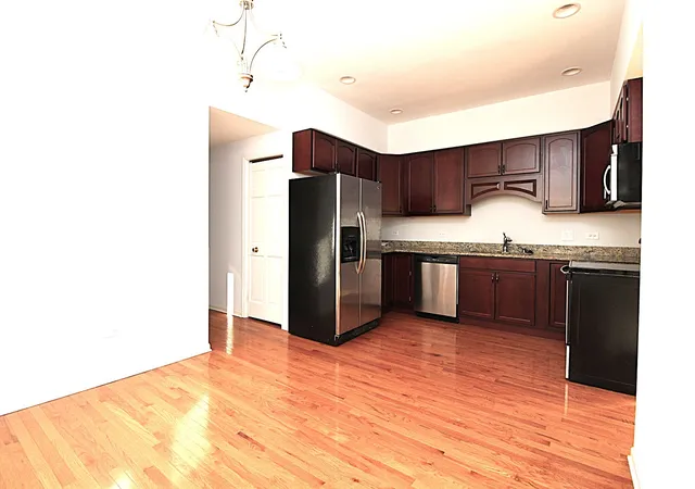 Photo 3 of House for sale at 2715 W Thomas Ave, Chicago, IL 60622 | MLS# 12792513 | Listing updated on 2026-10-29