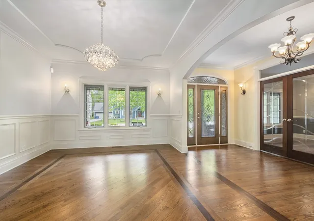 Photo 2 of Single family home for sale at 12132 S Harold Ave, Palos Heights, IL 60463 | MLS# 12792533 | Listing updated on 2026-10-30