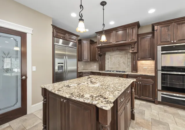 Photo 4 of Single family home for sale at 12132 S Harold Ave, Palos Heights, IL 60463 | MLS# 12792533 | Listing updated on 2026-10-30