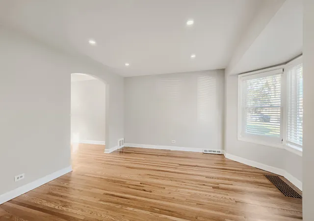 Photo 2 of Single family home for sale at 3904 Gladys Ave, Bellwood, IL 60104 | MLS# 12792534 | Listing updated on 2026-10-29
