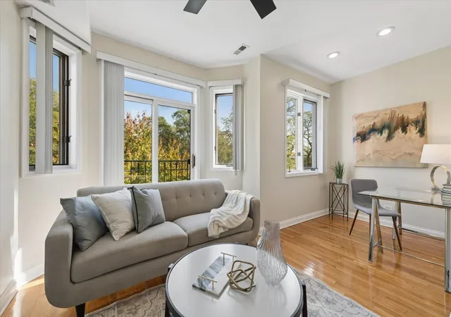 Photo 3 of Condo for sale at 4338 S King Dr #2, Chicago, IL 60653 | MLS# 12792542 | Listing updated on 2026-10-28