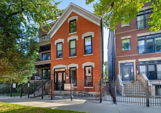 Condo for sale at 1053 N Winchester Ave, Chicago, IL 60622 | MLS# 12792551