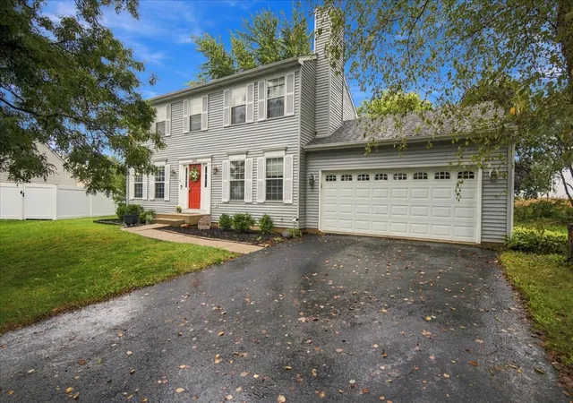 Single family home for sale at 1419 Chestnut Ct, Yorkville, IL 60560 | MLS# 12792565
