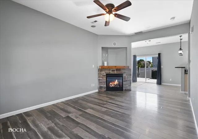 Photo 3 of Single family home for sale at 70 E South Ave, Cortland, IL 60112 | MLS# 12792577 | Listing updated on 2026-10-23