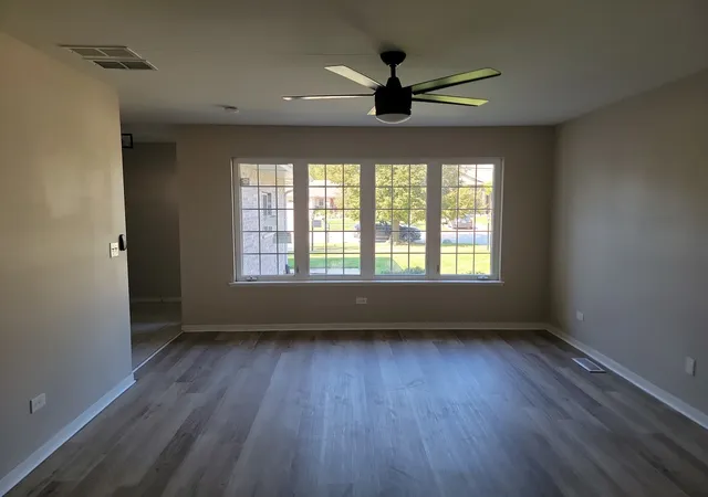 Photo 3 of Townhouse for sale at 17297 George Brennan Hwy, Tinley Park, IL 60477 | MLS# 12792613 | Listing updated on 2026-10-27