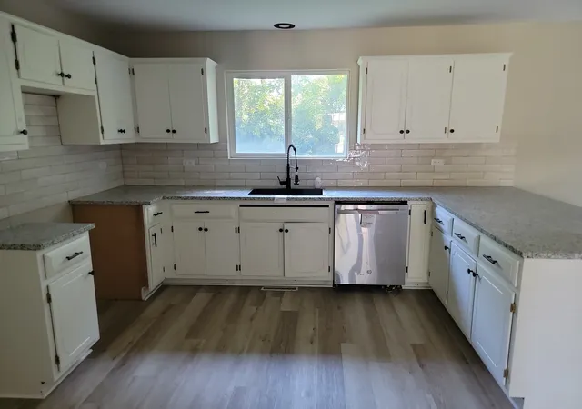 Photo 3 of Townhouse for sale at 17297 George Brennan Hwy, Tinley Park, IL 60477 | MLS# 12792613 | Listing updated on 2026-10-27
