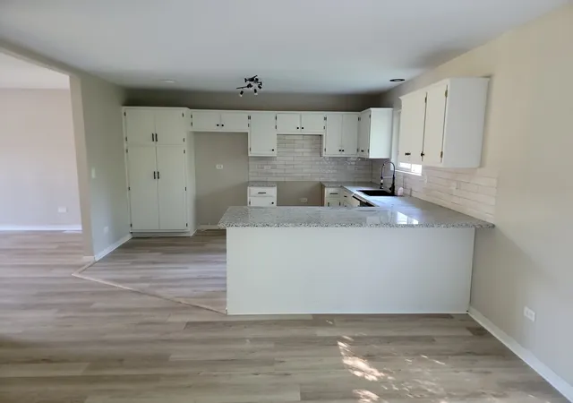 Photo 4 of Townhouse for sale at 17297 George Brennan Hwy, Tinley Park, IL 60477 | MLS# 12792613 | Listing updated on 2026-10-27