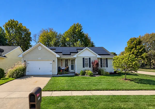 Photo 1 of Single family home for sale at 2509 N Skyline Dr, Urbana, IL 61802 | MLS# 12792615 | Listing updated on 2026-10-28