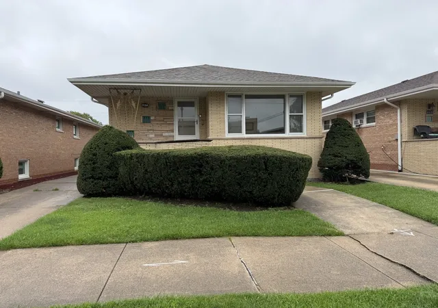 Photo 1 of Single family home for sale at 8415 S Kedvale Ave, Chicago, IL 60652 | MLS# 12792628 | Listing updated on 2026-10-24