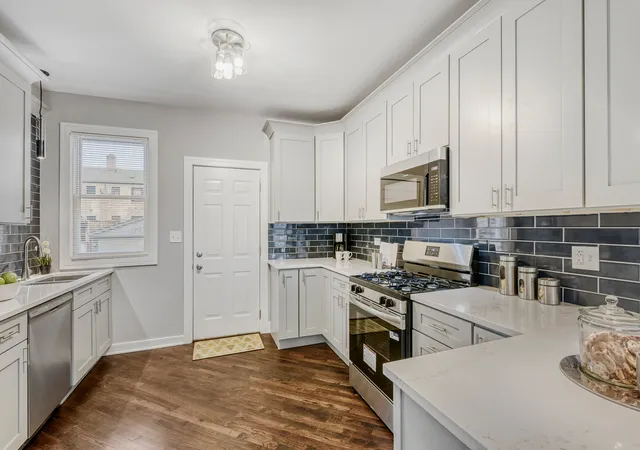 Photo 4 of Single family home for sale at 1837 W 104th Street, Chicago, IL 60643 | MLS# 12792632 | Listing updated on 2026-10-29