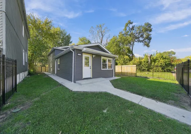 Photo 3 of Single family home for sale at 7512 S Parnell Ave, Chicago, IL 60620 | MLS# 12792674 | Listing updated on 2026-10-30