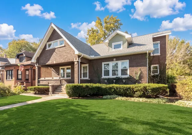 Photo 1 of Single family home for sale at 1822 N Mulligan Ave, Chicago, IL 60639 | MLS# 12792727 | Listing updated on 2026-10-29