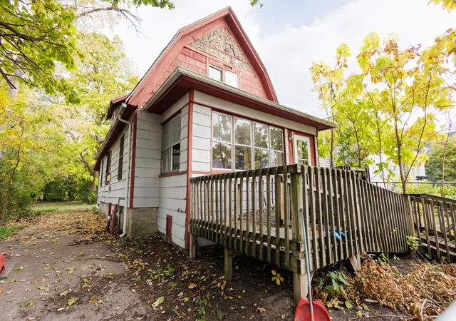 Photo 2 of Single family home for sale at 938 N Wildwood Ave, Kankakee, IL 60901 | MLS# 12792743 | Listing updated on 2026-10-28