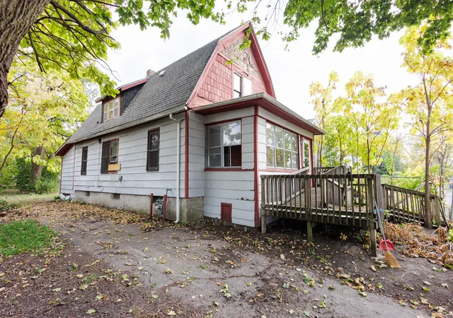 Photo 3 of Single family home for sale at 938 N Wildwood Ave, Kankakee, IL 60901 | MLS# 12792743 | Listing updated on 2026-10-28