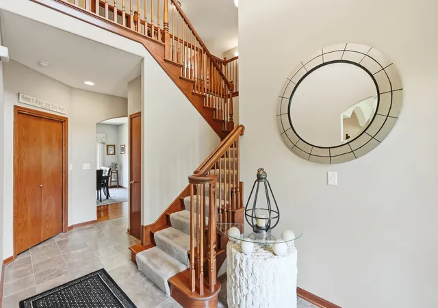 Photo 4 of Single family home for sale at 20015 Red Oak Dr, Mokena, IL 60448 | MLS# 12792763 | Listing updated on 2026-10-29