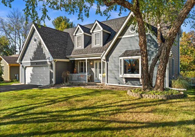 Photo 1 of Single family home for sale at 431 Ozier Dr, Batavia, IL 60510 | MLS# 12792825 | Listing updated on 2026-10-27