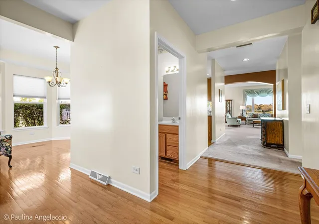 Photo 3 of Single family home for sale at 19 Rocking Horse Ln, Grayslake, IL 60030 | MLS# 12792828 | Listing updated on 2026-10-29