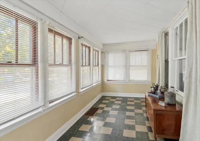 Photo 1 of Single family home for sale at 1041 S Elmwood Ave, Oak Park, IL 60304 | MLS# 12792830 | Listing updated on 2026-10-29