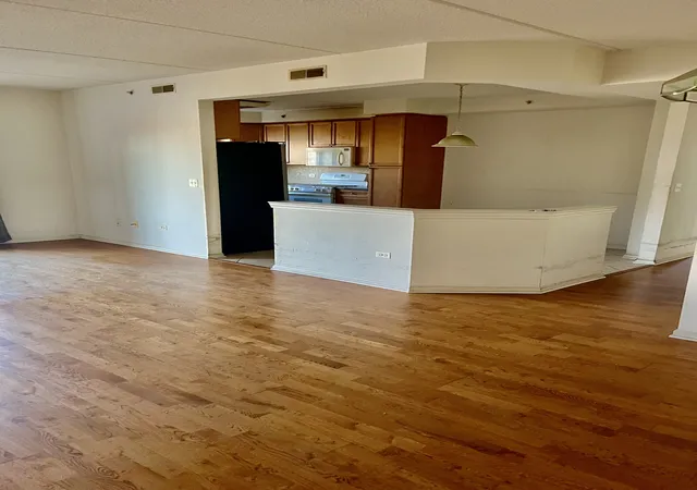 Photo 2 of Condo for sale at (Undisclosed), Des Plaines, IL 60016 | MLS# 12792851 | Listing updated on 2026-10-29