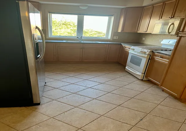 Photo 3 of Condo for sale at (Undisclosed), Des Plaines, IL 60016 | MLS# 12792851 | Listing updated on 2026-10-29