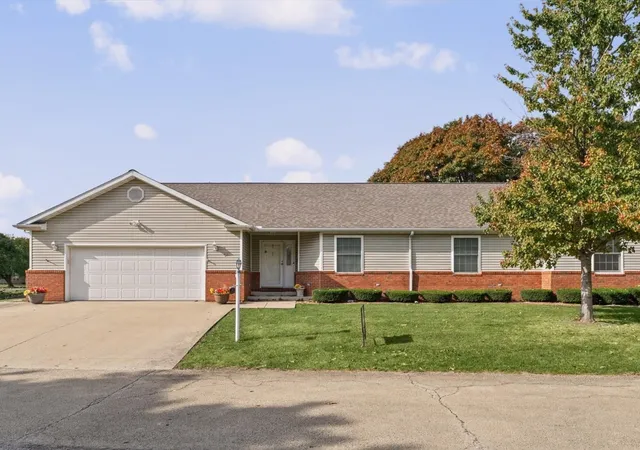 Photo 1 of Condo for sale at 435 Twin Lakes Dr #435, Rantoul, IL 61866 | MLS# 12792888 | Listing updated on 2026-10-29