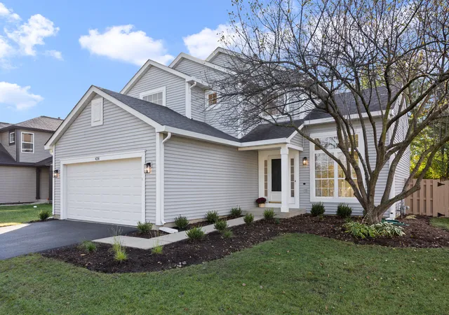 Photo 1 of Single family home for sale at 428 Harvest Gate, Lake In The Hills, IL 60156 | MLS# 12792898 | Listing updated on 2026-10-28