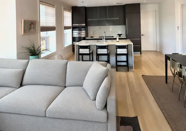 Photo 4 of Condo for sale at 2643 N Hermitage Ave #206, Chicago, IL 60614 | MLS# 12792899 | Listing updated on 2026-10-25