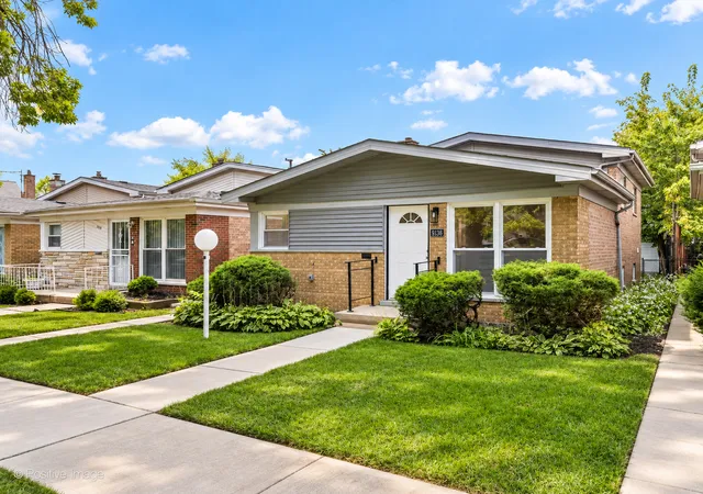 Photo 1 of Single family home for sale at 9136 S Union Ave, Chicago, IL 60620 | MLS# 12792902 | Listing updated on 2026-10-29