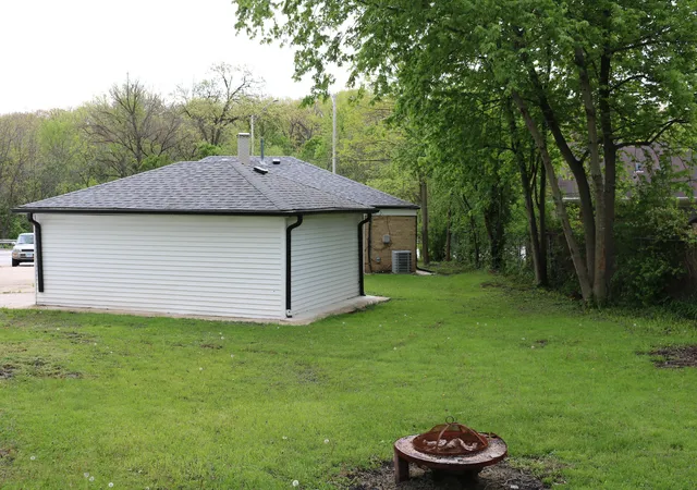 Photo 2 of Single family home for sale at 3806 Western Ave, Park Forest, IL 60466 | MLS# 12792946 | Listing updated on 2026-10-29