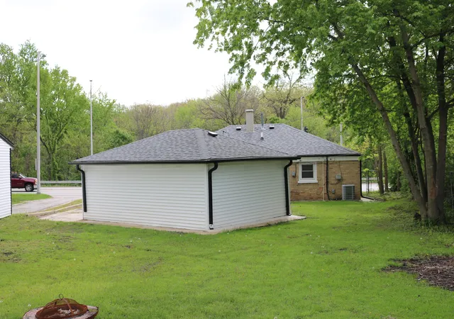 Photo 3 of Single family home for sale at 3806 Western Ave, Park Forest, IL 60466 | MLS# 12792946 | Listing updated on 2026-10-29