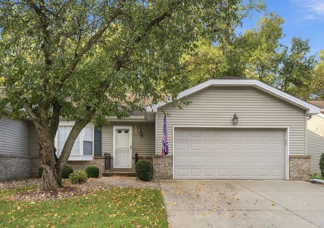 Photo 1 of Condo for sale at 2529 1st Street Ct #0, Moline, IL 51265 | MLS# 12792993 | Listing updated on 2026-10-28