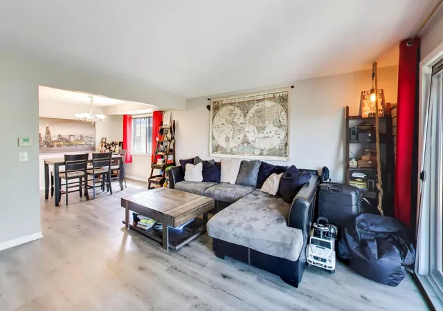 Photo 3 of Condo for sale at 4545 N Milwaukee Ave #6D, Chicago, IL 60630 | MLS# 12792997 | Listing updated on 2026-10-27